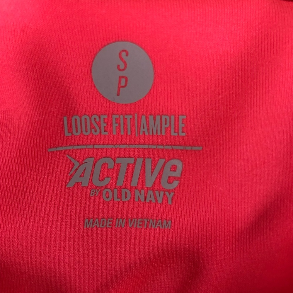Workout tank - Picture 3 of 3